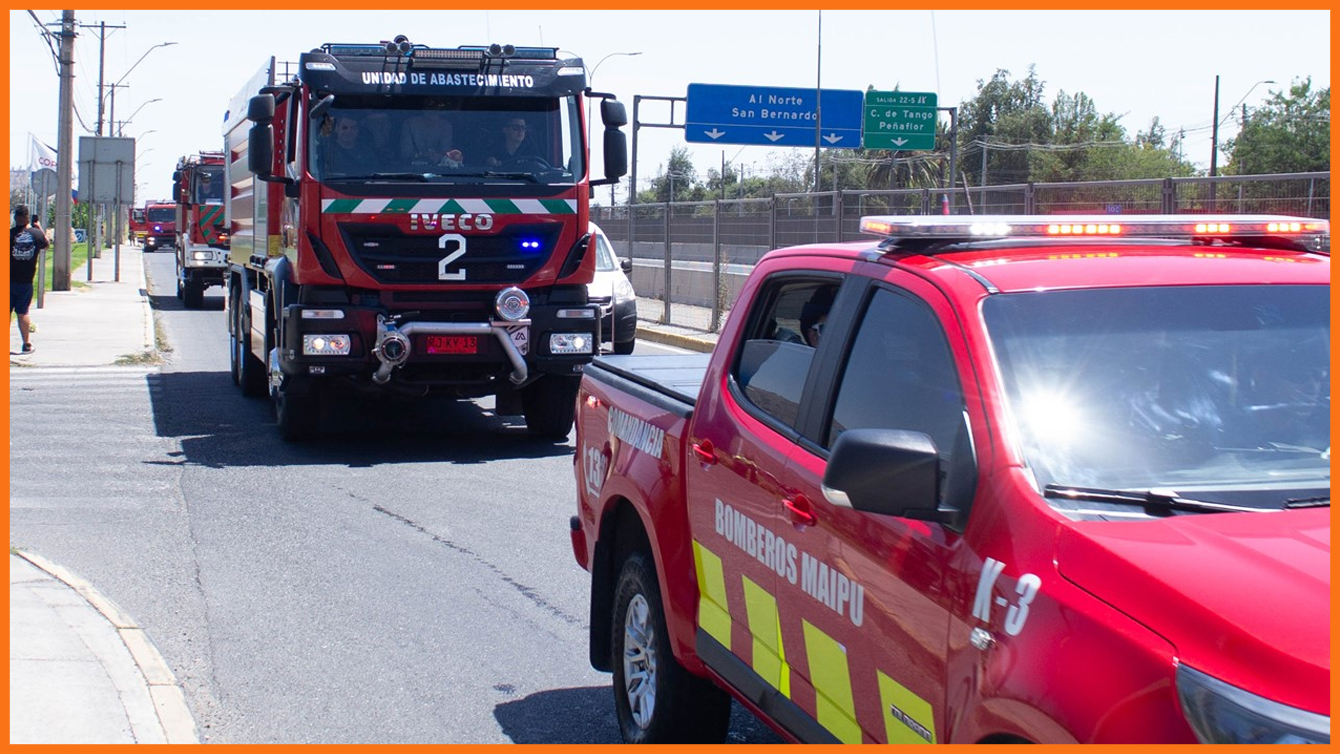 ¿Deberían los bomberos estar exentos de pagar el peaje a todo evento? La nueva discusión que surge en el Congreso